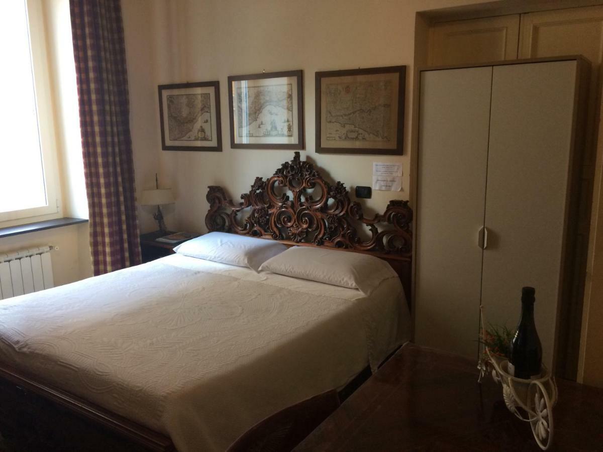 Bed&Breakfast Edel Genua Buitenkant foto